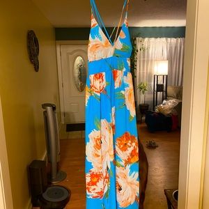 Beautiful Maxi length floral dress